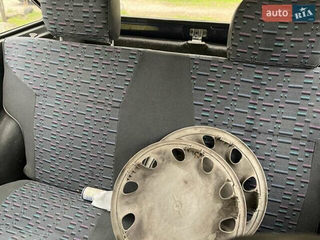 Синий ЗАЗ 1102 Таврия, объемом двигателя 1.1 л и пробегом 124 тыс. км за 1000 $, фото 4 на Automoto.ua