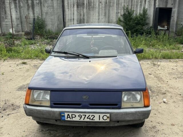 Синий ЗАЗ 1102 Таврия, объемом двигателя 1.2 л и пробегом 250 тыс. км за 500 $, фото 2 на Automoto.ua