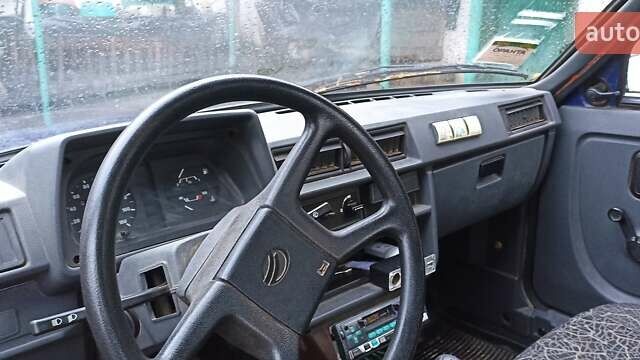 Синий ЗАЗ 1102 Таврия, объемом двигателя 1.1 л и пробегом 38 тыс. км за 1550 $, фото 4 на Automoto.ua