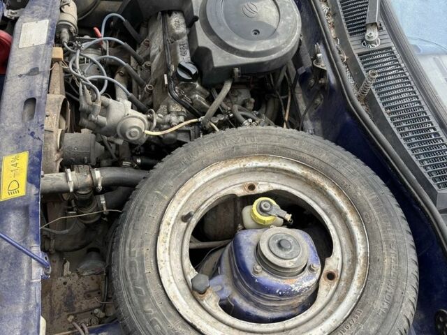 Синий ЗАЗ 1102 Таврия, объемом двигателя 1.2 л и пробегом 250 тыс. км за 500 $, фото 9 на Automoto.ua