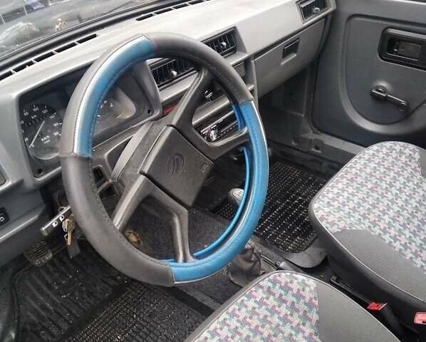 Синій ЗАЗ 1102 Таврія, об'ємом двигуна 1.2 л та пробігом 90 тис. км за 1119 $, фото 4 на Automoto.ua