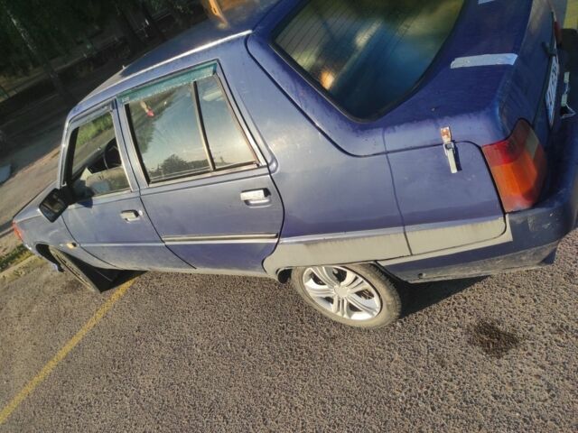 Синій ЗАЗ 1102 Таврія, об'ємом двигуна 1.2 л та пробігом 967 тис. км за 477 $, фото 4 на Automoto.ua