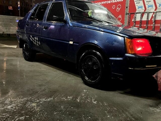 Синий ЗАЗ 1102 Таврия, объемом двигателя 1 л и пробегом 157 тыс. км за 666 $, фото 1 на Automoto.ua