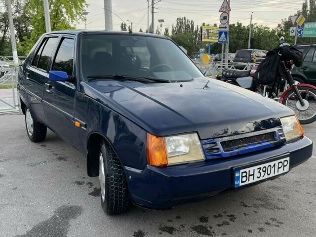 Синий ЗАЗ 1102 Таврия, объемом двигателя 1.2 л и пробегом 80 тыс. км за 1200 $, фото 8 на Automoto.ua