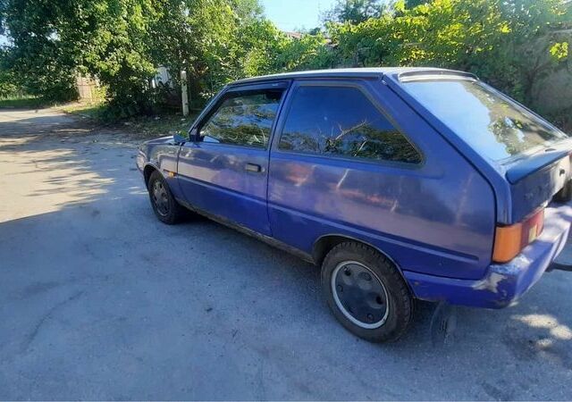 Синій ЗАЗ 1102 Таврія, об'ємом двигуна 1.1 л та пробігом 80 тис. км за 750 $, фото 2 на Automoto.ua