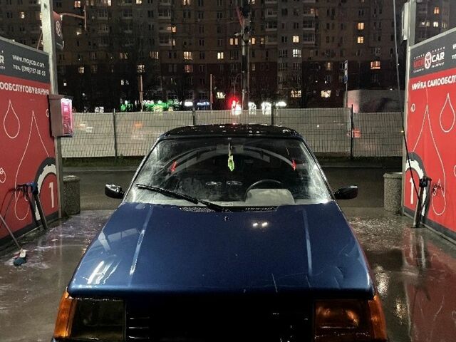 Синий ЗАЗ 1102 Таврия, объемом двигателя 1 л и пробегом 157 тыс. км за 666 $, фото 5 на Automoto.ua