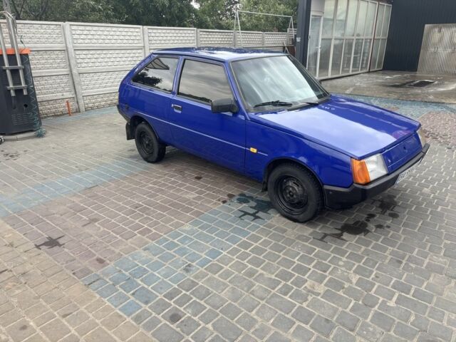 Синій ЗАЗ 1102 Таврія, об'ємом двигуна 1.1 л та пробігом 140 тис. км за 1247 $, фото 1 на Automoto.ua