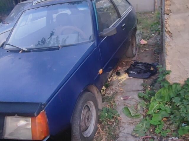 Синій ЗАЗ 1102 Таврія, об'ємом двигуна 1.2 л та пробігом 100 тис. км за 656 $, фото 1 на Automoto.ua
