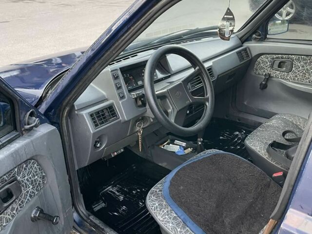 Синий ЗАЗ 1102 Таврия, объемом двигателя 1.2 л и пробегом 80 тыс. км за 1200 $, фото 6 на Automoto.ua
