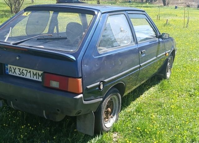 Синій ЗАЗ 1102 Таврія, об'ємом двигуна 1.2 л та пробігом 75 тис. км за 1567 $, фото 2 на Automoto.ua