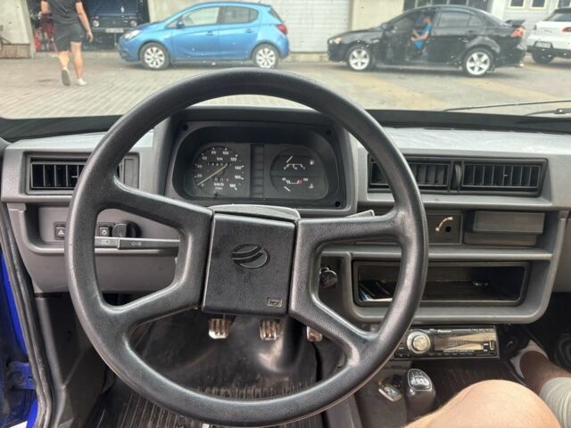 Синій ЗАЗ 1102 Таврія, об'ємом двигуна 1.1 л та пробігом 140 тис. км за 1247 $, фото 7 на Automoto.ua
