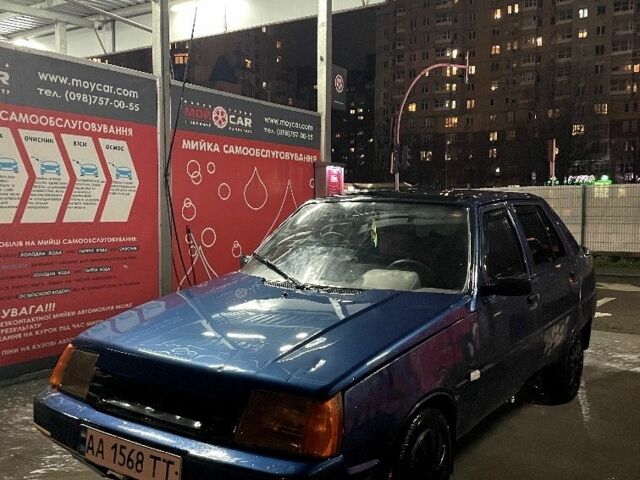 Синий ЗАЗ 1102 Таврия, объемом двигателя 1 л и пробегом 157 тыс. км за 666 $, фото 8 на Automoto.ua