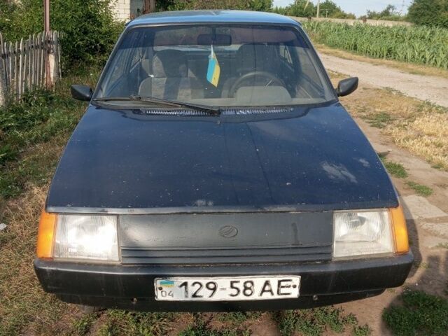 Синій ЗАЗ 1102 Таврія, об'ємом двигуна 1.2 л та пробігом 1000 тис. км за 28000 $, фото 8 на Automoto.ua