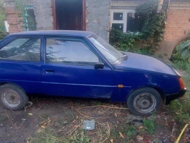 Синій ЗАЗ 1102 Таврія, об'ємом двигуна 1.2 л та пробігом 100 тис. км за 656 $, фото 2 на Automoto.ua