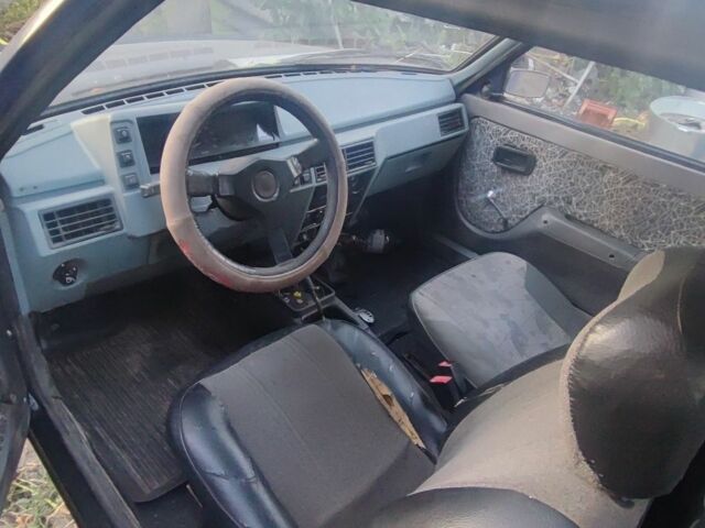 Синій ЗАЗ 1102 Таврія, об'ємом двигуна 1.2 л та пробігом 100 тис. км за 656 $, фото 4 на Automoto.ua