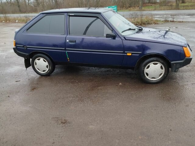 Синій ЗАЗ 1102 Таврія, об'ємом двигуна 1.2 л та пробігом 198 тис. км за 757 $, фото 3 на Automoto.ua