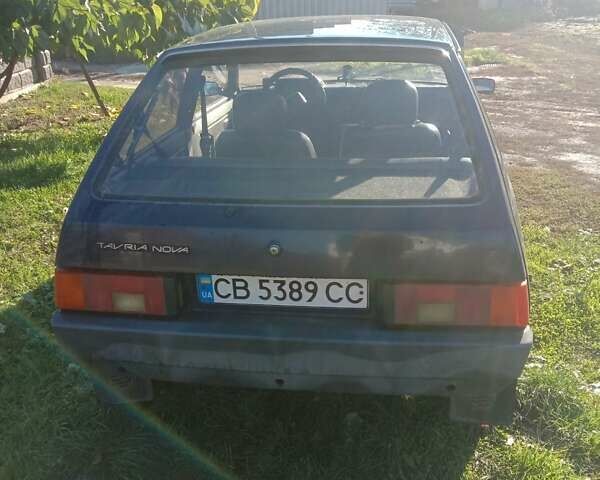 Синий ЗАЗ 1102 Таврия, объемом двигателя 1.1 л и пробегом 80 тыс. км за 1500 $, фото 2 на Automoto.ua