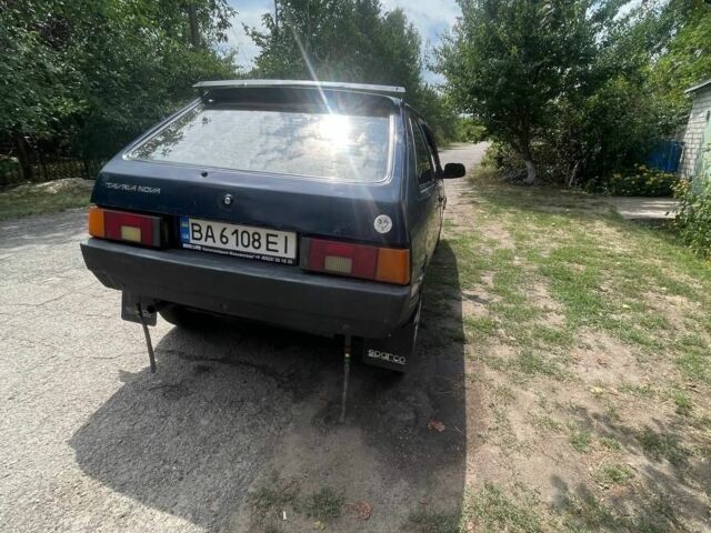 Синий ЗАЗ 1102 Таврия, объемом двигателя 1.2 л и пробегом 180 тыс. км за 1100 $, фото 2 на Automoto.ua