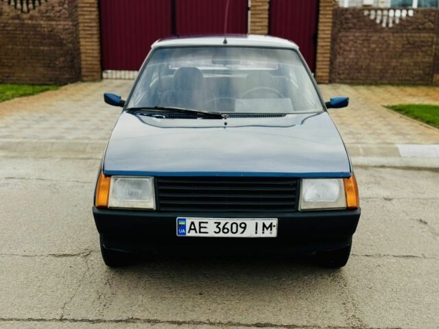 Синій ЗАЗ 1102 Таврія, об'ємом двигуна 1.2 л та пробігом 135 тис. км за 750 $, фото 1 на Automoto.ua