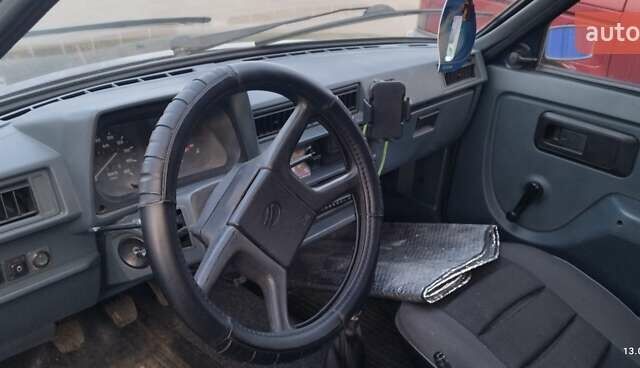 Синий ЗАЗ 1102 Таврия, объемом двигателя 1.1 л и пробегом 192 тыс. км за 1000 $, фото 5 на Automoto.ua