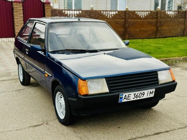 Синій ЗАЗ 1102 Таврія, об'ємом двигуна 1.2 л та пробігом 135 тис. км за 750 $, фото 2 на Automoto.ua