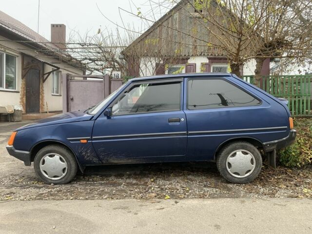 Синій ЗАЗ 1102 Таврія, об'ємом двигуна 1.2 л та пробігом 105 тис. км за 1190 $, фото 1 на Automoto.ua
