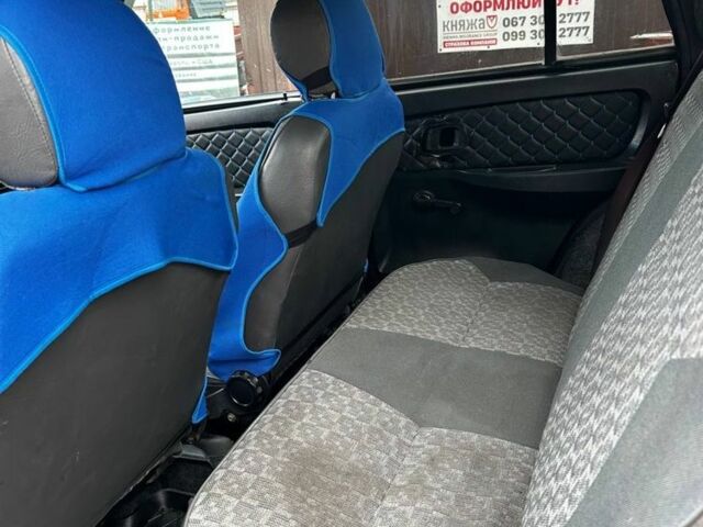 Синий ЗАЗ 1102 Таврия, объемом двигателя 1.2 л и пробегом 68 тыс. км за 700 $, фото 7 на Automoto.ua