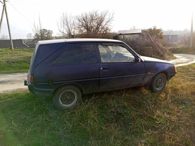 Синий ЗАЗ 1102 Таврия, объемом двигателя 0 л и пробегом 100 тыс. км за 550 $, фото 2 на Automoto.ua