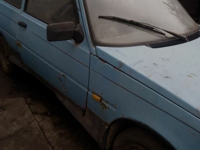 Синий ЗАЗ 1102 Таврия, объемом двигателя 0 л и пробегом 200 тыс. км за 166 $, фото 3 на Automoto.ua