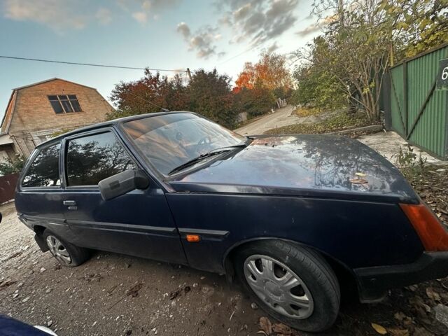 Синий ЗАЗ 1102 Таврия, объемом двигателя 1.2 л и пробегом 150 тыс. км за 700 $, фото 3 на Automoto.ua