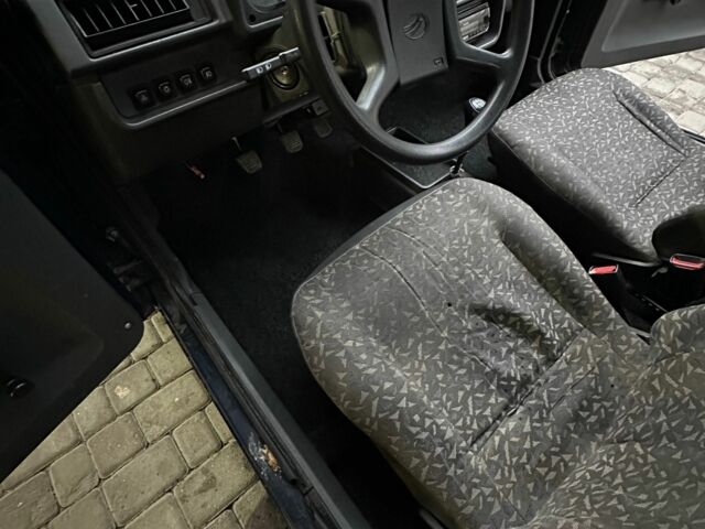 Синий ЗАЗ 1102 Таврия, объемом двигателя 1.2 л и пробегом 1 тыс. км за 1000 $, фото 4 на Automoto.ua