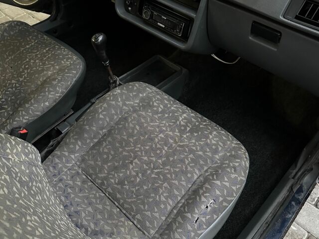 Синий ЗАЗ 1102 Таврия, объемом двигателя 1.2 л и пробегом 1 тыс. км за 1000 $, фото 6 на Automoto.ua