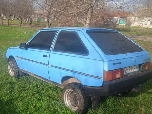 Синий ЗАЗ 1102 Таврия, объемом двигателя 1.1 л и пробегом 50 тыс. км за 944 $, фото 2 на Automoto.ua