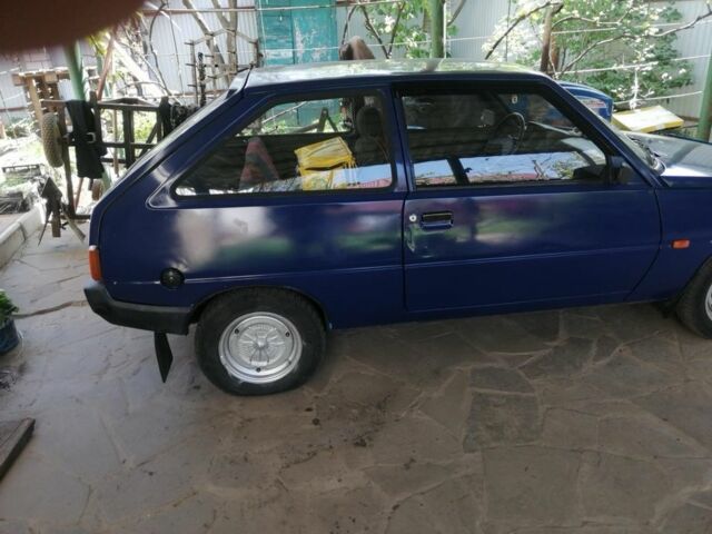 Синий ЗАЗ 1102 Таврия, объемом двигателя 1.1 л и пробегом 100 тыс. км за 600 $, фото 2 на Automoto.ua