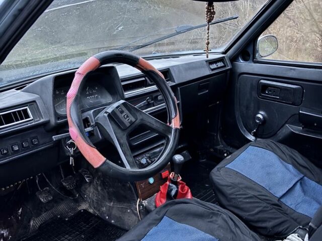 Синий ЗАЗ 1102 Таврия, объемом двигателя 1.2 л и пробегом 100 тыс. км за 473 $, фото 6 на Automoto.ua