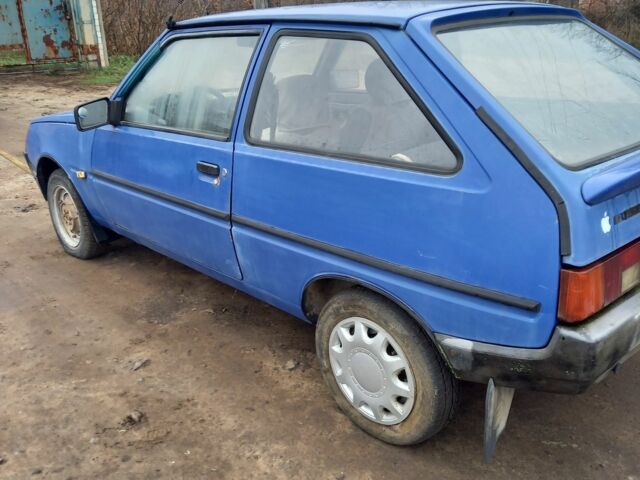 Синий ЗАЗ 1102 Таврия, объемом двигателя 1.2 л и пробегом 80 тыс. км за 237 $, фото 3 на Automoto.ua