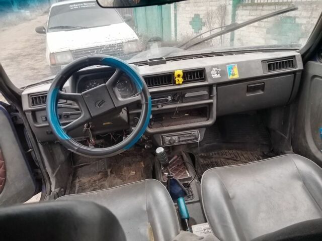 Синій ЗАЗ 1102 Таврія, об'ємом двигуна 1 л та пробігом 120 тис. км за 450 $, фото 6 на Automoto.ua