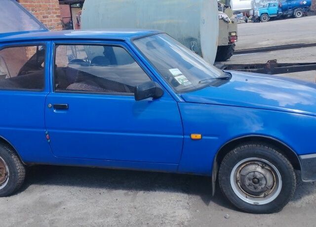 Синий ЗАЗ 1102 Таврия, объемом двигателя 1.2 л и пробегом 55 тыс. км за 851 $, фото 1 на Automoto.ua