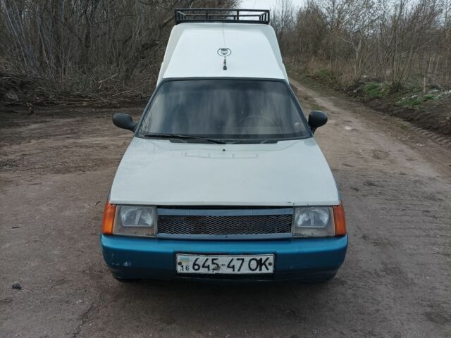 Синий ЗАЗ 1102 Таврия, объемом двигателя 0 л и пробегом 127 тыс. км за 800 $, фото 3 на Automoto.ua