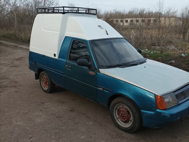 Синий ЗАЗ 1102 Таврия, объемом двигателя 0 л и пробегом 127 тыс. км за 800 $, фото 2 на Automoto.ua