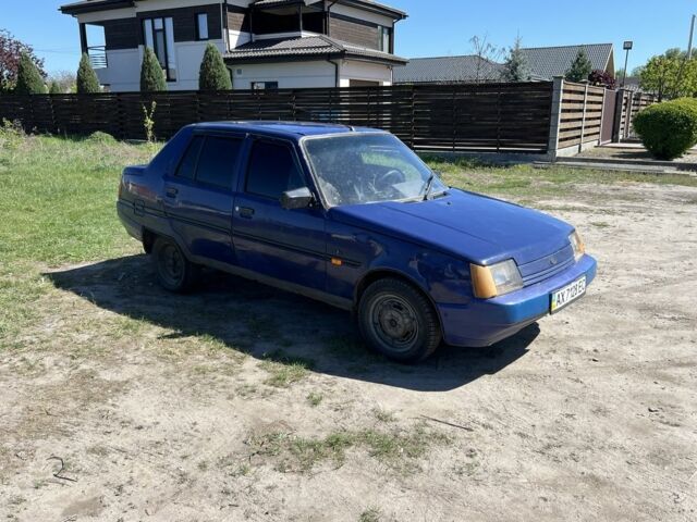 Синій ЗАЗ 1102 Таврія, об'ємом двигуна 1.2 л та пробігом 152 тис. км за 600 $, фото 2 на Automoto.ua