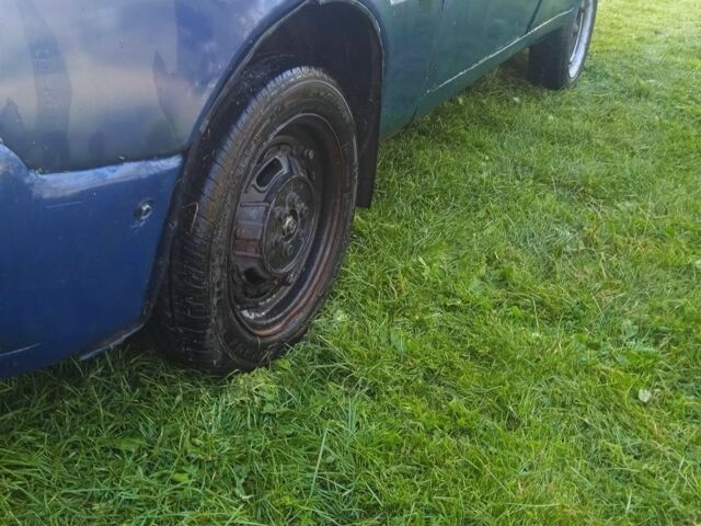 Синий ЗАЗ 1102 Таврия, объемом двигателя 1.2 л и пробегом 230 тыс. км за 429 $, фото 6 на Automoto.ua