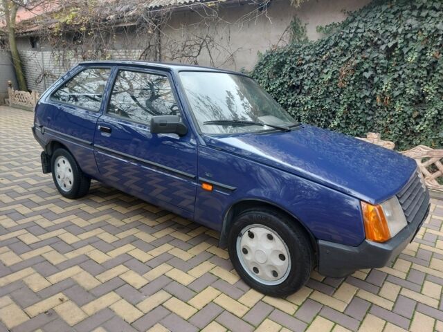 Синий ЗАЗ 1102 Таврия, объемом двигателя 1.2 л и пробегом 123 тыс. км за 850 $, фото 3 на Automoto.ua