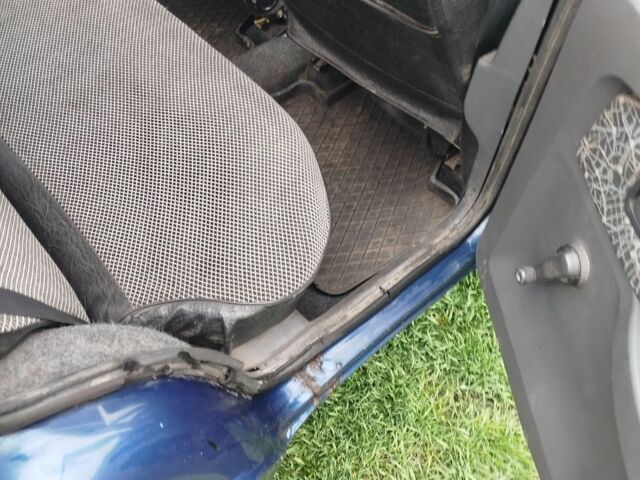 Синий ЗАЗ 1102 Таврия, объемом двигателя 1 л и пробегом 60 тыс. км за 836 $, фото 6 на Automoto.ua