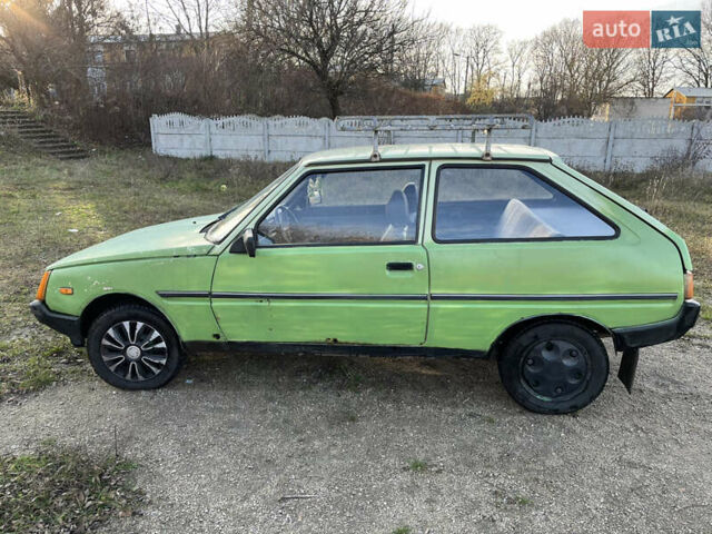 Зеленый ЗАЗ 1102 Таврия, объемом двигателя 1.1 л и пробегом 240 тыс. км за 700 $, фото 1 на Automoto.ua