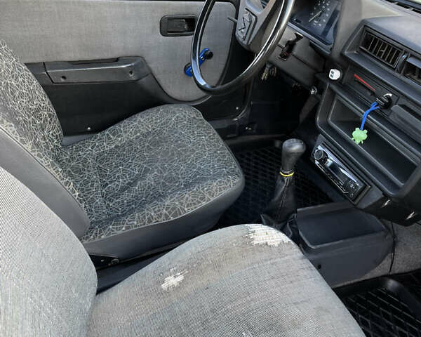 Зеленый ЗАЗ 1102 Таврия, объемом двигателя 1.1 л и пробегом 240 тыс. км за 700 $, фото 8 на Automoto.ua