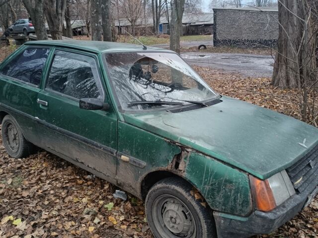 Зеленый ЗАЗ 1102 Таврия, объемом двигателя 1.2 л и пробегом 429 тыс. км за 262 $, фото 3 на Automoto.ua