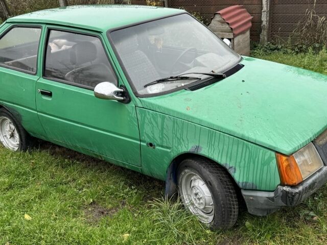 Зелений ЗАЗ 1102 Таврія, об'ємом двигуна 1.1 л та пробігом 2 тис. км за 358 $, фото 1 на Automoto.ua
