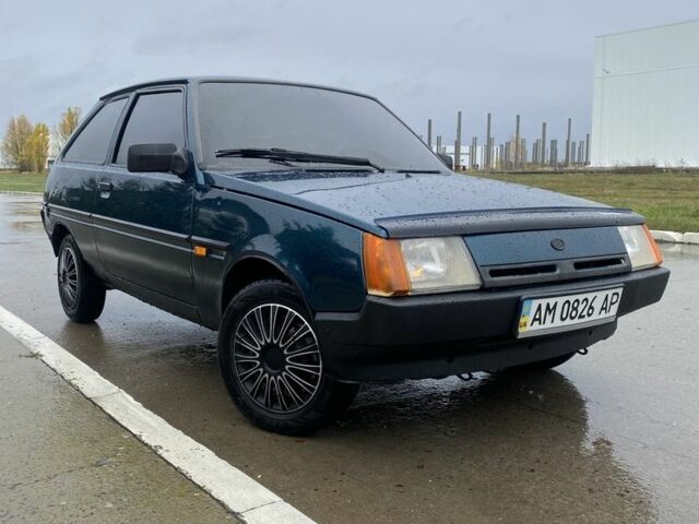Зелений ЗАЗ 1102 Таврія, об'ємом двигуна 1.1 л та пробігом 100 тис. км за 1500 $, фото 3 на Automoto.ua