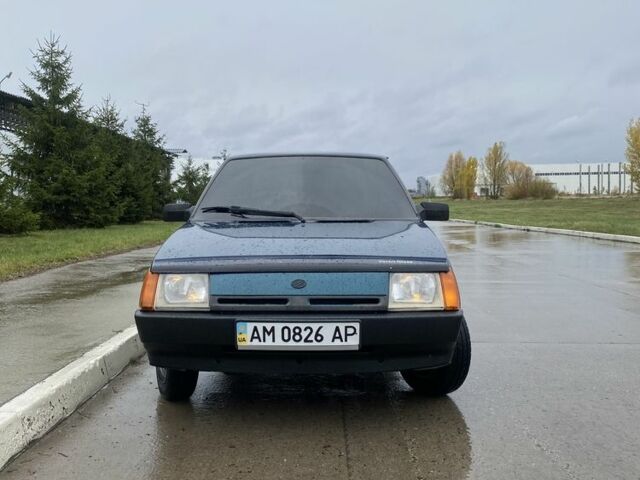 Зелений ЗАЗ 1102 Таврія, об'ємом двигуна 1.1 л та пробігом 100 тис. км за 1500 $, фото 1 на Automoto.ua